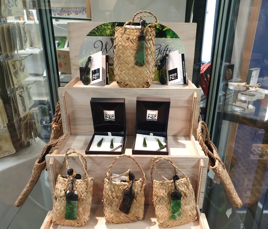 Jewelry Pounamu and jewlery